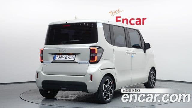 Kia The New Kia Ray 2