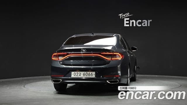 Hyundai Grandeur IG 4