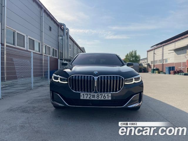 BMW 7 Series (G11)