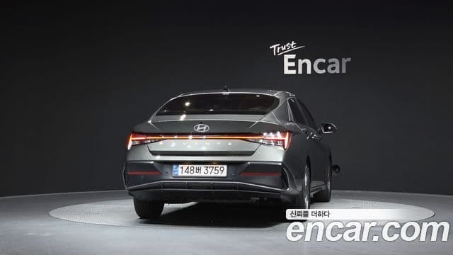Hyundai The New Avante Hybrid (CN7) 3
