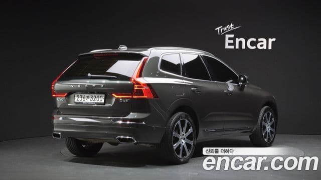 Volvo XC60 2nd Gen 2