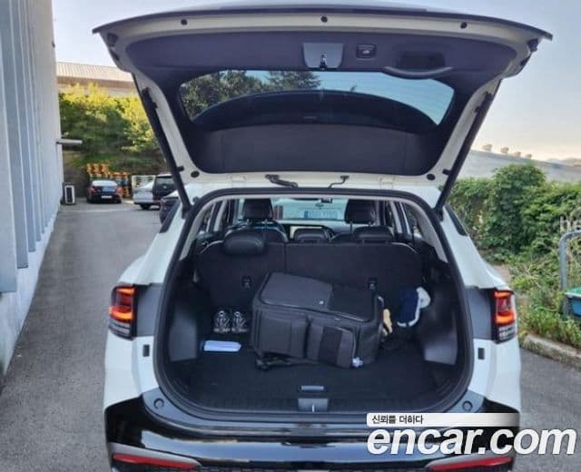 Kia Sportage 5th Gen Hybrid 3