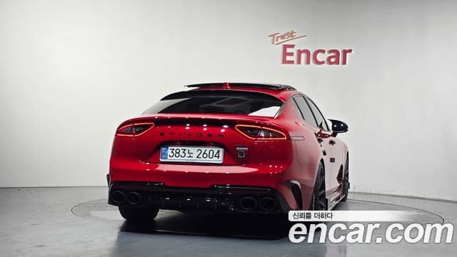 Kia Stinger 4