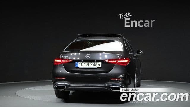 Mercedes-Benz C-Class W206 4