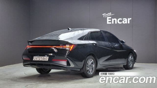 Hyundai The New Avante Hybrid (CN7) 2