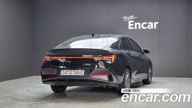 Hyundai The New Avante Hybrid (CN7) 4