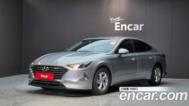 Hyundai Sonata (DN8) 1