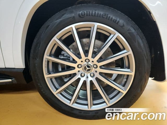 Mercedes-Benz GLS-Class X167 4