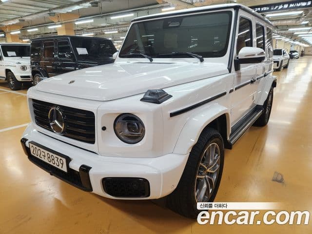 Mercedes-Benz G-Class W465 2