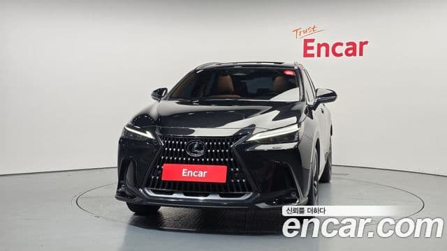 Lexus NX350h 2nd Gen 3