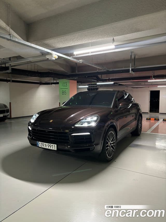 Porsche Cayenne (PO536) 1