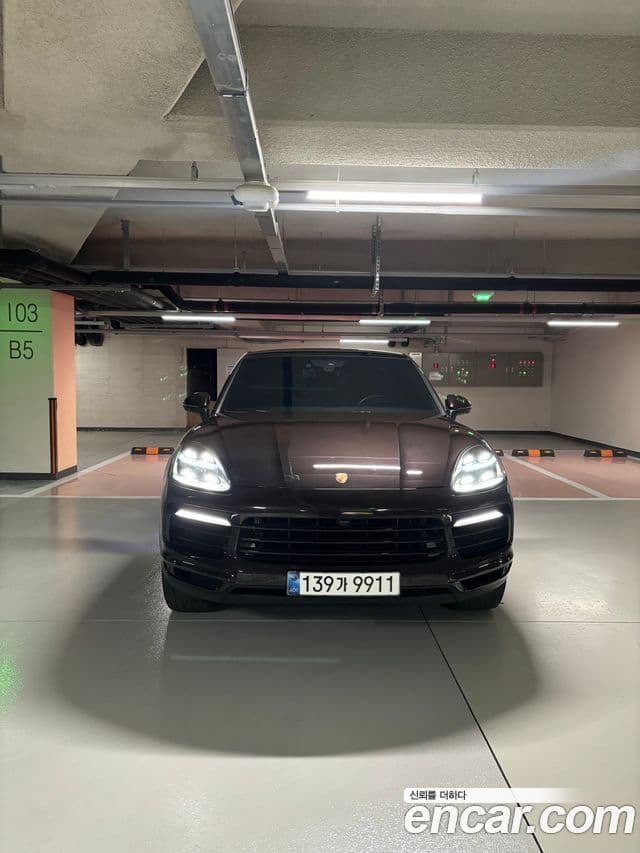 Porsche Cayenne (PO536) 3
