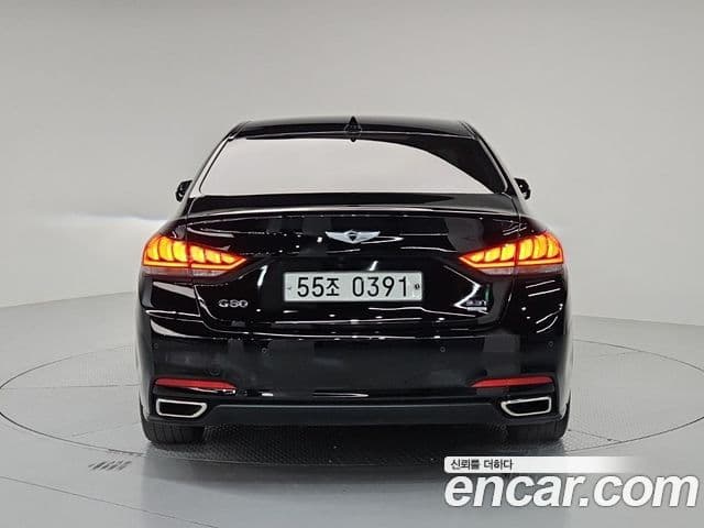 Hyundai Genesis DH 2