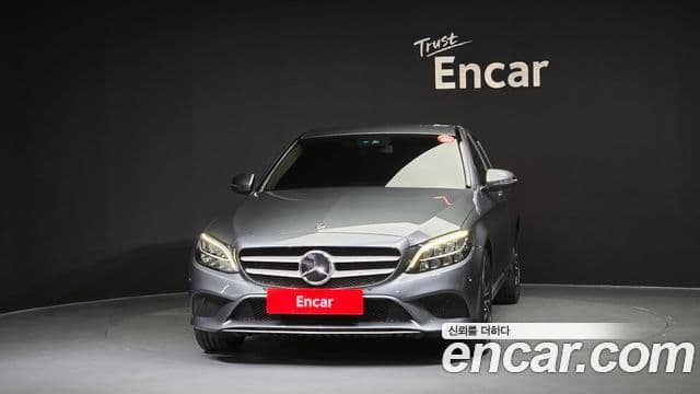 Mercedes-Benz C-Class W205 3