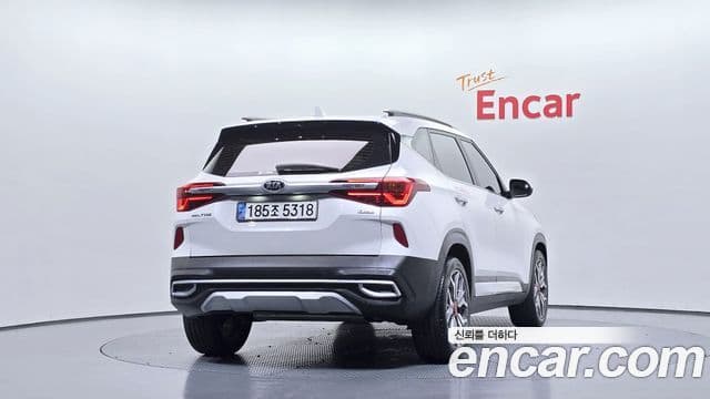Kia Seltos 4