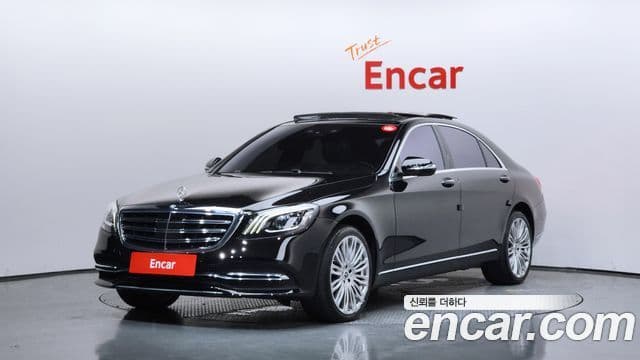 Mercedes-Benz S-Class W222 1