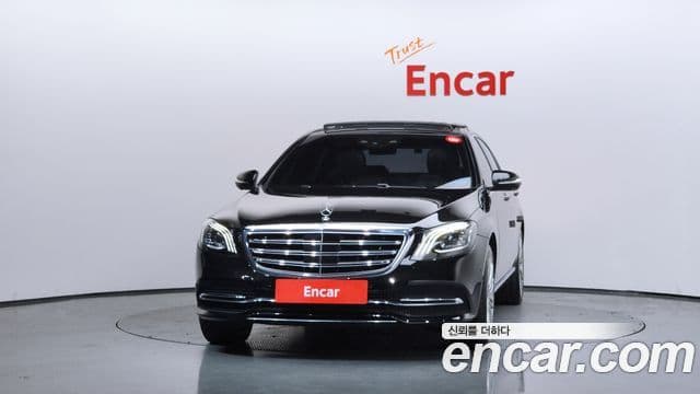 Mercedes-Benz S-Class W222 3