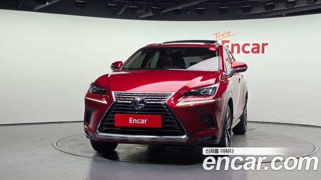 Lexus NX300h 2