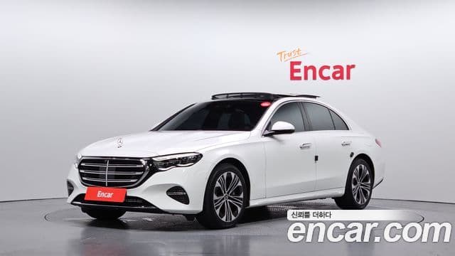 Mercedes-Benz E-Class W214 1