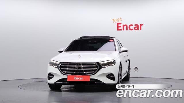 Mercedes-Benz E-Class W214 3