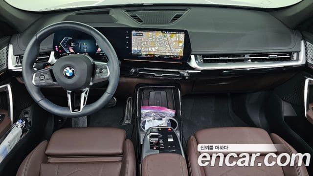BMW X1 (U11) 4