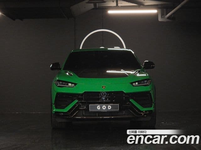 Lamborghini Urus 1