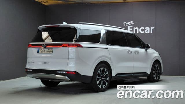 Kia Carnival 4th Gen 2