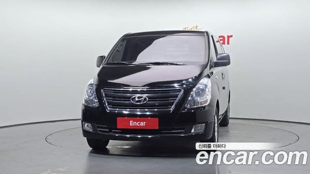 Hyundai Grand Starex 3