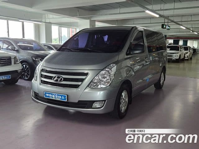 Hyundai Grand Starex