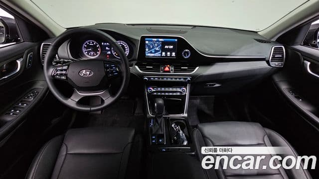 Hyundai Grandeur IG 4