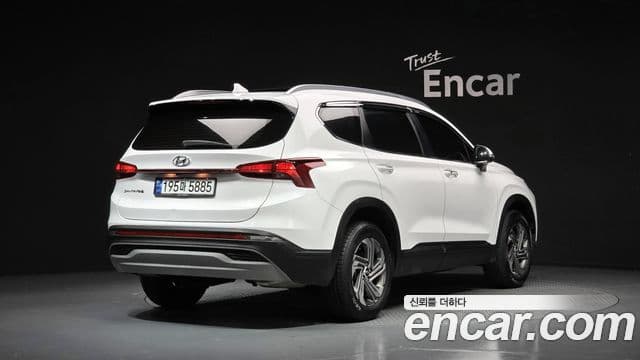 Hyundai The New Santa Fe 2
