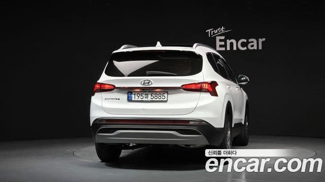 Hyundai The New Santa Fe 4
