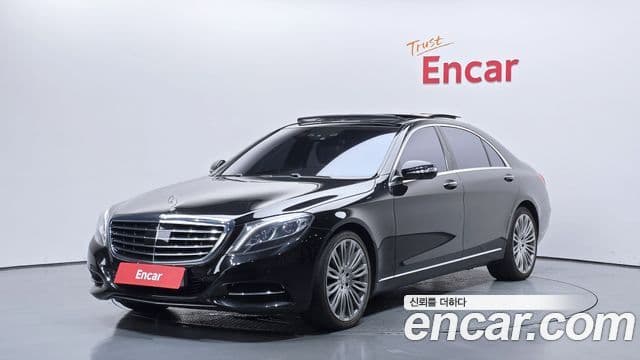 Mercedes-Benz S-Class W222