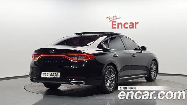 Hyundai Grandeur IG 2