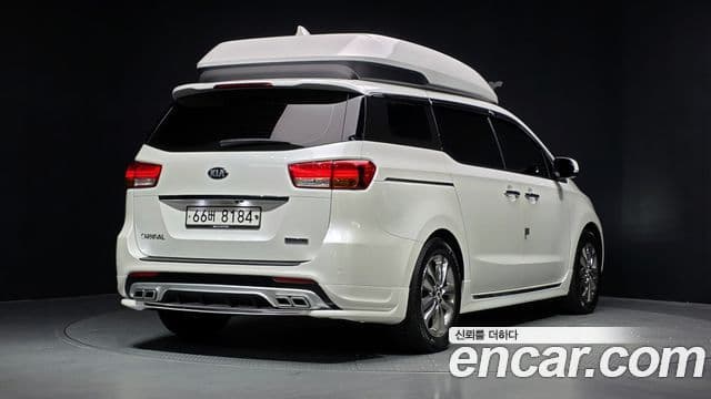 Kia All New Carnival 2