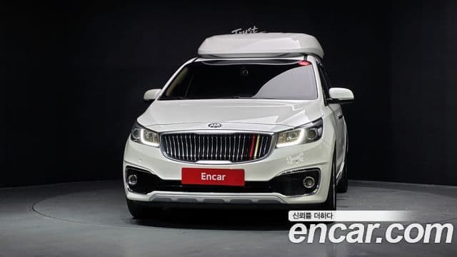 Kia All New Carnival 3