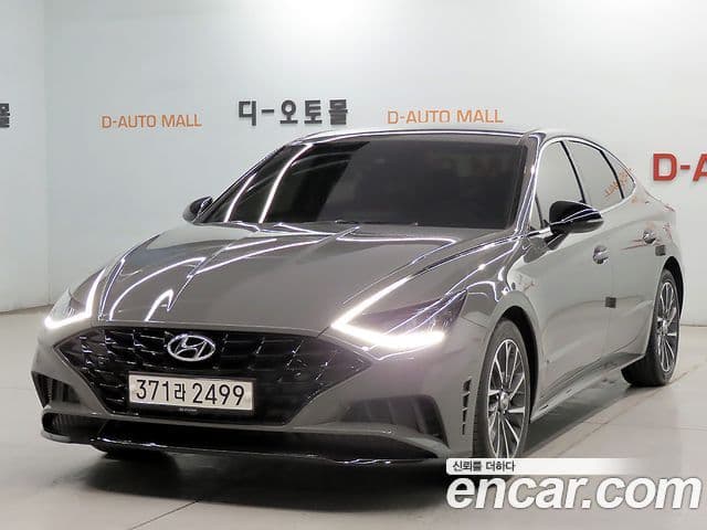 Hyundai Sonata (DN8)