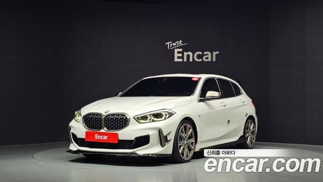 BMW 1 Series (F40)