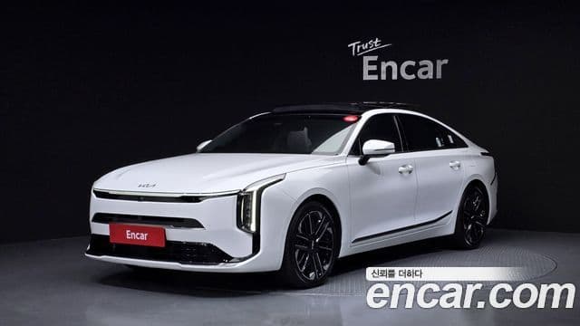 Kia The New K8 Hybrid