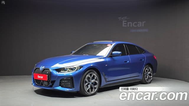 BMW i4