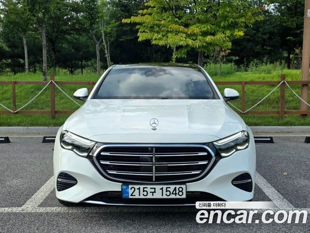 Mercedes-Benz E-Class W214