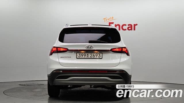 Hyundai The New Santa Fe 4