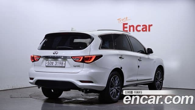 Infiniti QX60 2