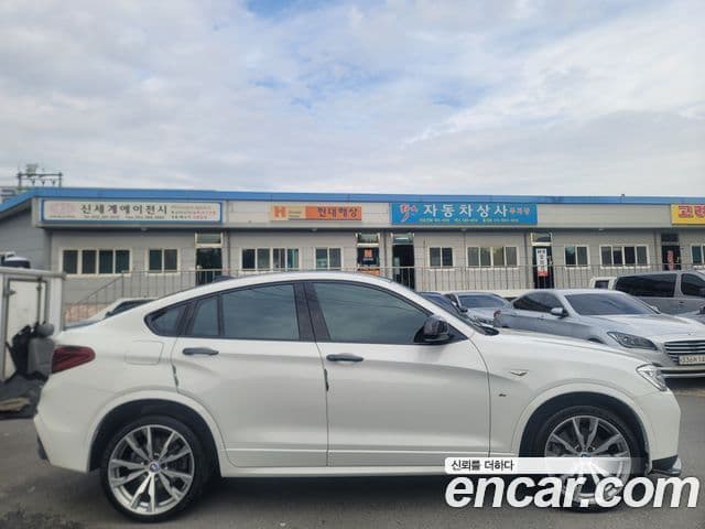 BMW X4 (F26) 4