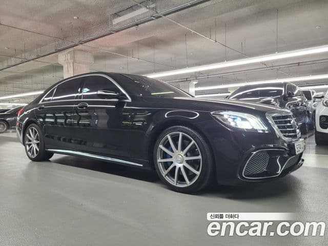 Mercedes-Benz S-Class W222 3
