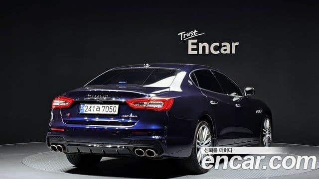 Maserati Quattroporte 2