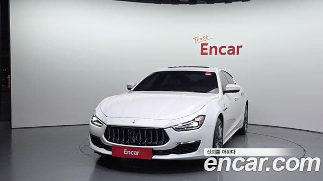 Maserati Ghibli 2