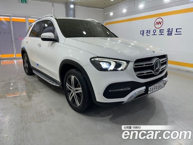 Mercedes-Benz GLE-Class W167 4