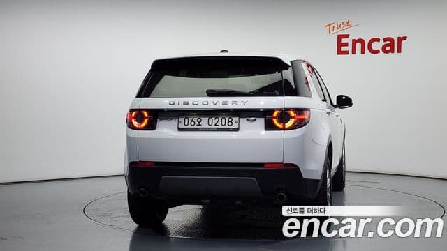 Land Rover Discovery Sports 4