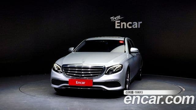Mercedes-Benz E-Class W213 3